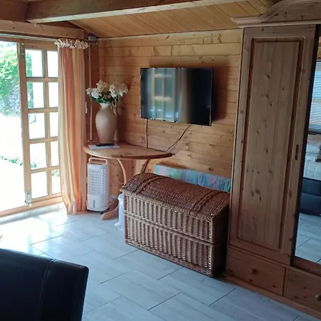 Landurlaub Im Holzhaus *